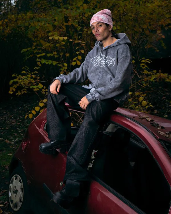 Ashes zip hoodie - Crewneck District