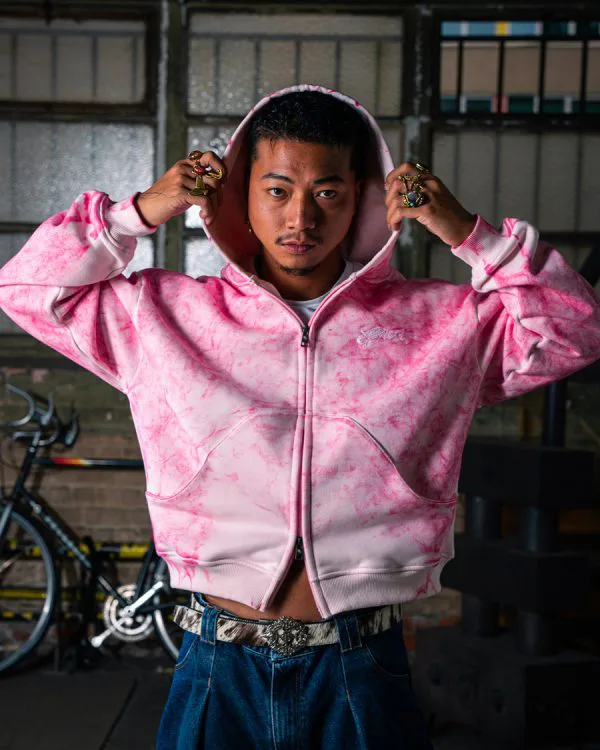 Cherry zip hoodie - Crewneck District