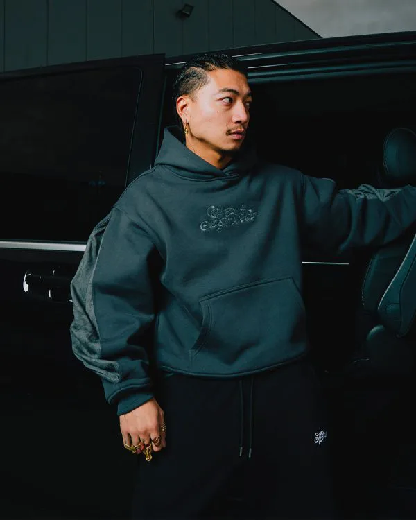 Pleated hoodie - Crewneck District