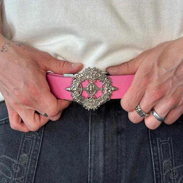 Sylvaris pink belt - Crewneck District